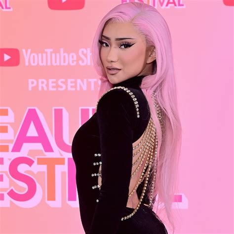 Influencer Nikita Dragun Launches OnlyFans Account With。